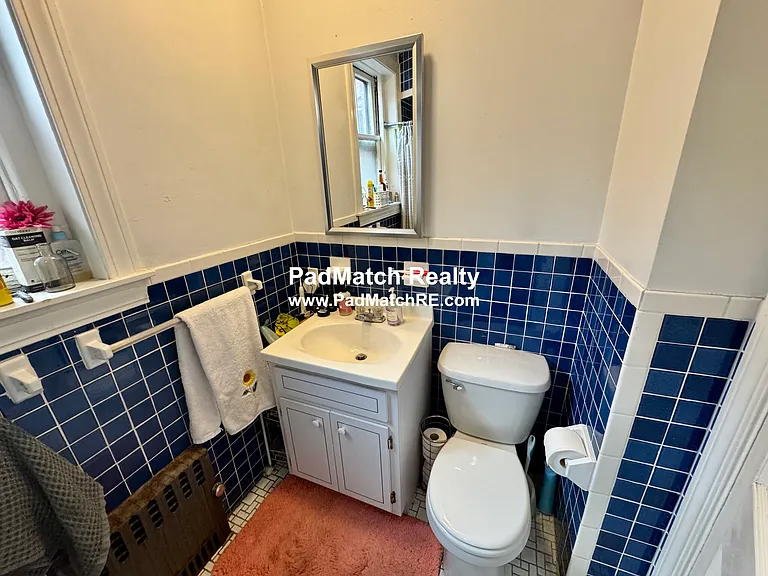 193-195 Strathmore Rd #11 — Photo 16