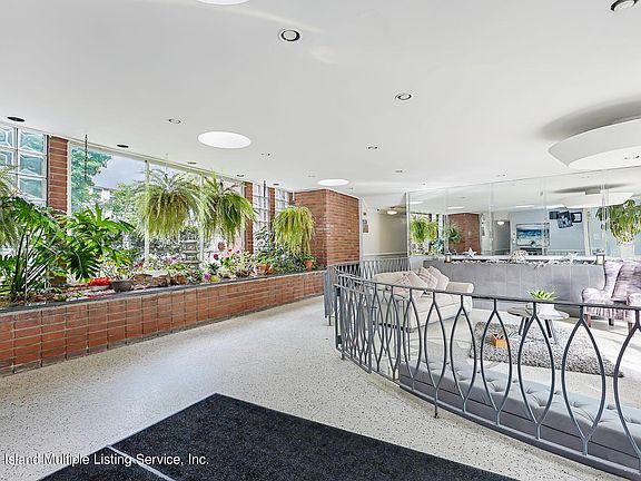 4th image of 55 Austin Pl APT 3L