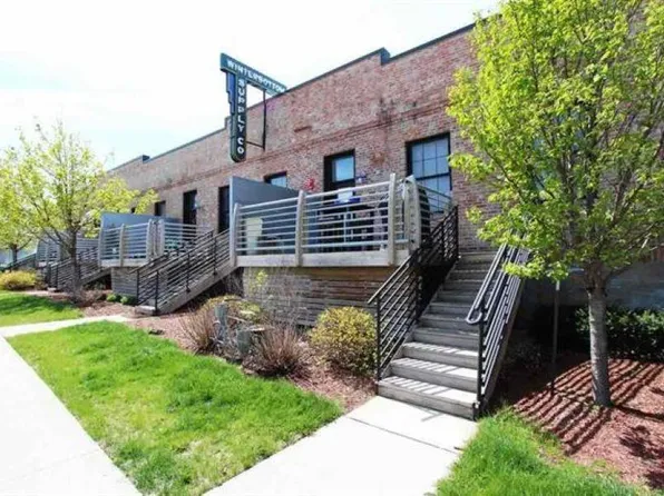 25 W Commercial St APT 14, Waterloo, IA 50701