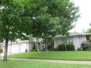 228 Crater Lake Dr, Chico, CA