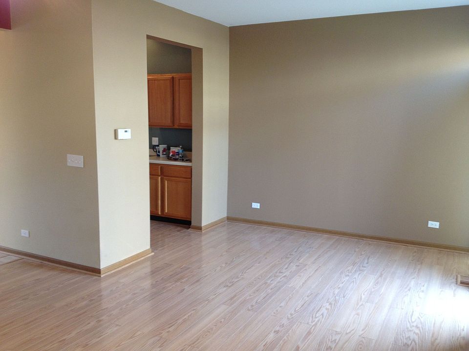 1st image of 933 Mesa Dr