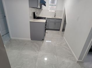 20-44 121st St, College Point, NY 11356