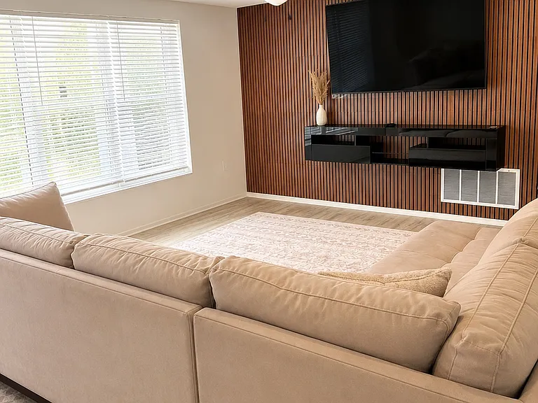 11010 Tamarix Ave — Photo 2