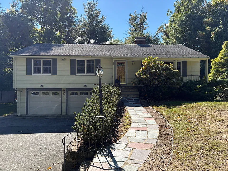 94 Concord Ave