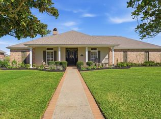 3146 Saint Andrews Dr, Lake Charles, LA 70605