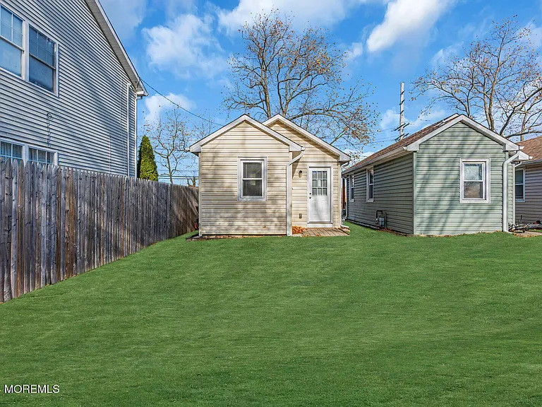 33 Drives James Parker Blvd — Photo 14