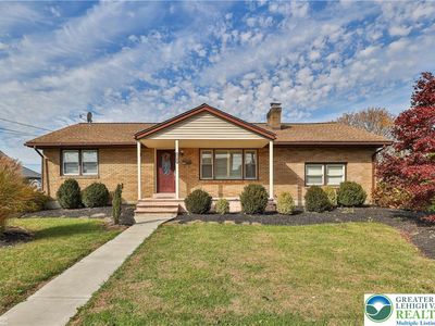 5168 Grant Ave, Whitehall, PA, 18052