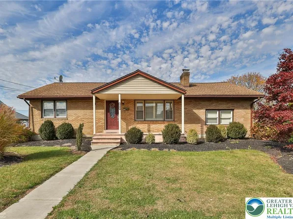 5168 Grant Ave, Whitehall, PA 18052