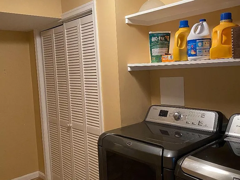 3861 Shiner Ct — Photo 30