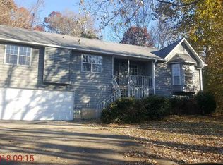 3386 Spring Ridge Dr, Douglasville, GA 30135