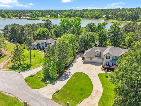 9085 Stone Oak Dr, Montgomery, TX 77316