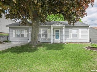609 23rd St, Bettendorf, IA 52722