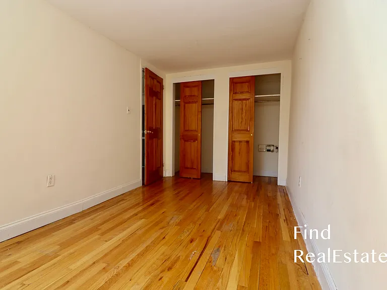 39 W 74th St #4A — Photo 11
