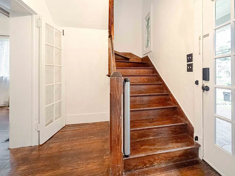 1435 Johns Rd — Photo 21