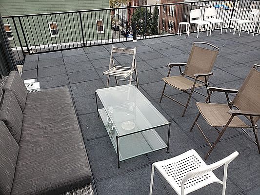 2nd image of 556 Meeker Ave #3