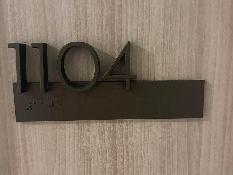 2411 Laguna Cir #1104