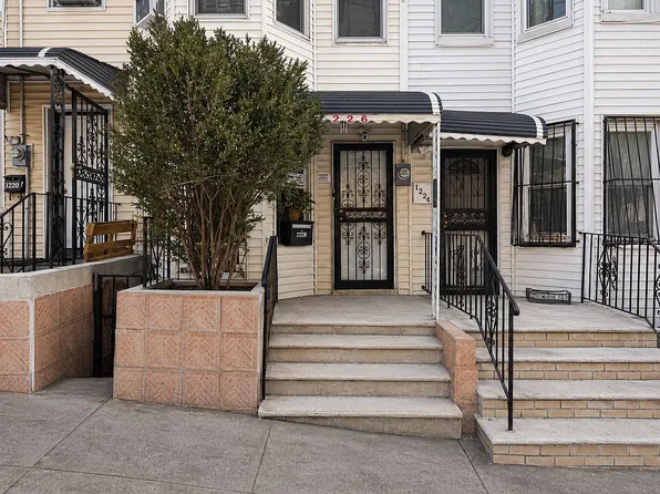 1226 Shakespeare Ave #1, Bronx, NY 10452