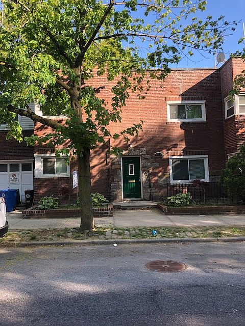 1st image of 10708 Park Ln S