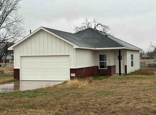 404 S Files St, Itasca, TX 76055