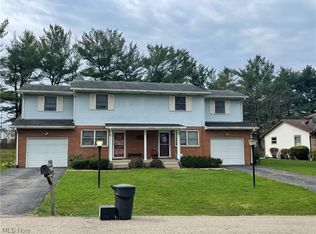 1217 Suffield Cir NW, Canton, OH 44708