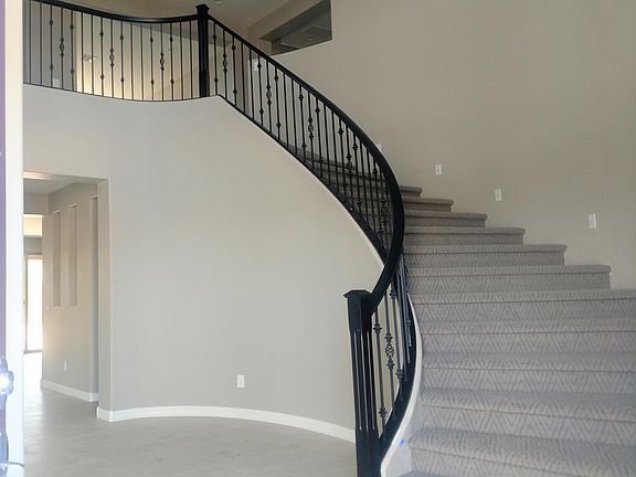 3rd image of 22885 E Silver Creek Ln