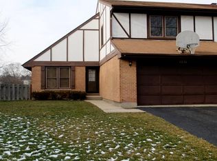 1551 Brandywyn Ct N, Buffalo Grove, IL