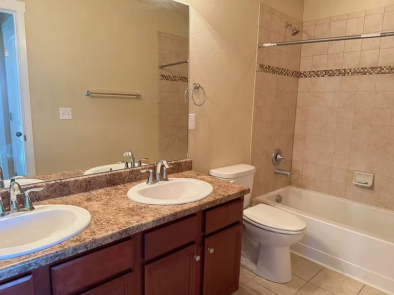 7748 Wagonwood Pl — Photo 3