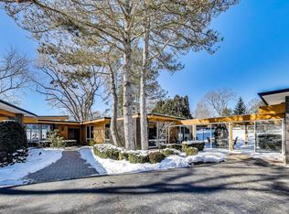 4277 Hilltop Rd, Long Grove, IL 60047