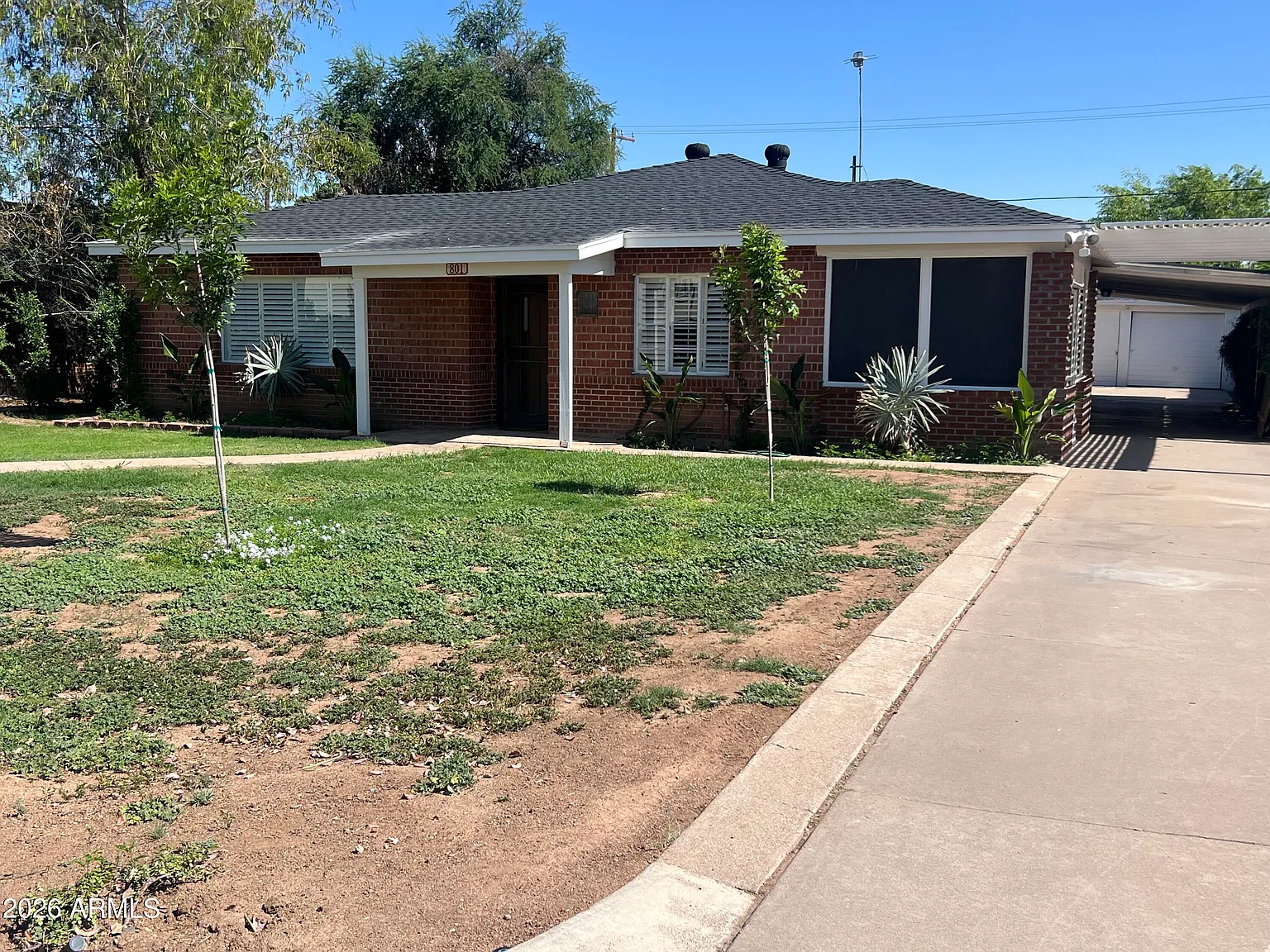 3 bed, 2.0 bath, 1956 sqft, $2,800 — Photo 3