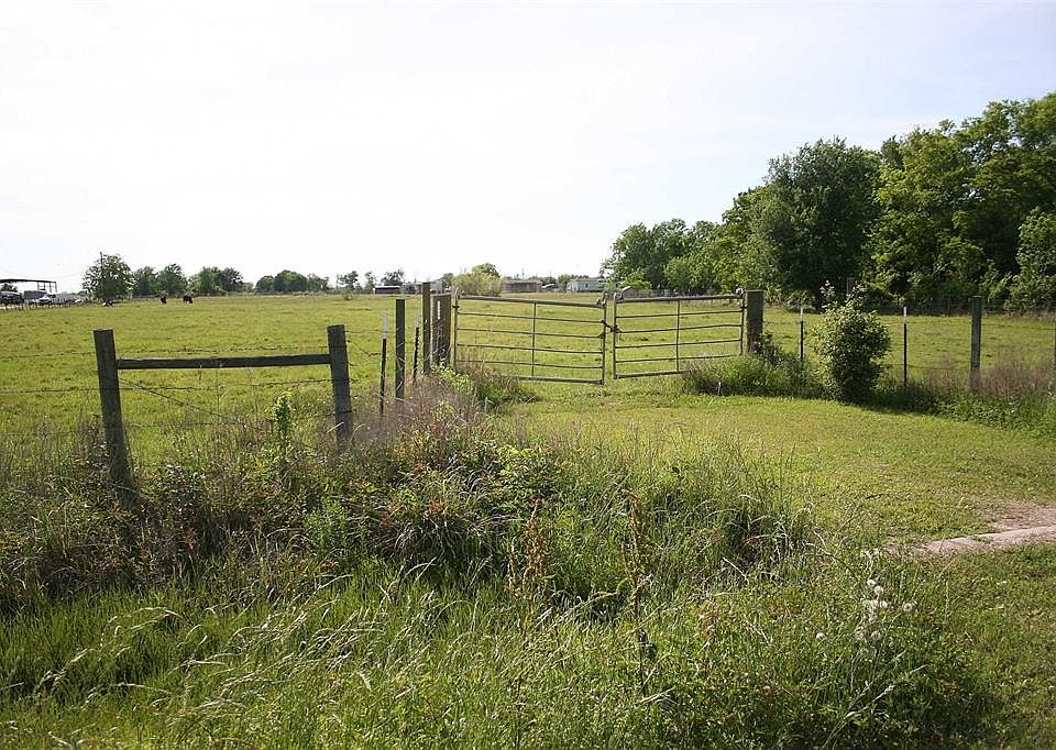Entrance gate to pasture.