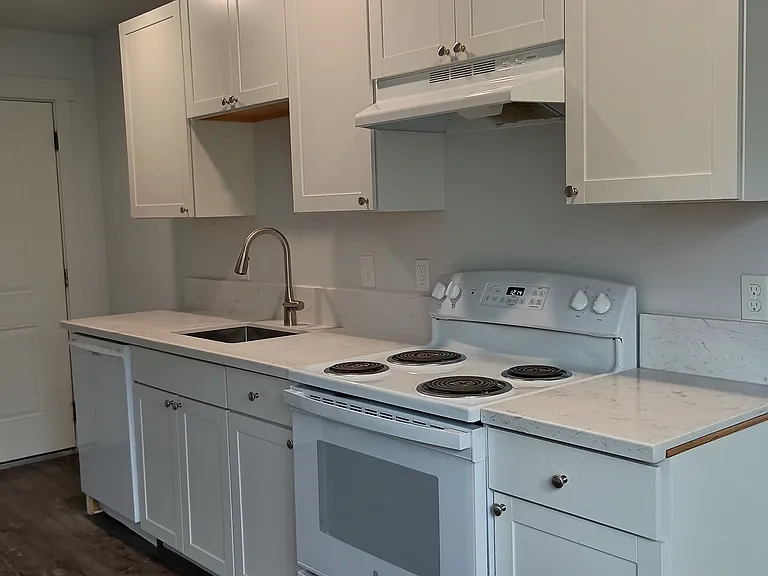 2434 SE 92nd Ave #202 — Photo 7