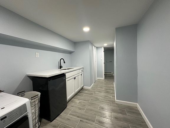 2nd image of 91 Lebanon St #1B