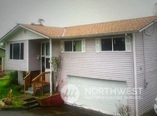 3323 Pacific Way, Longview, WA 98632