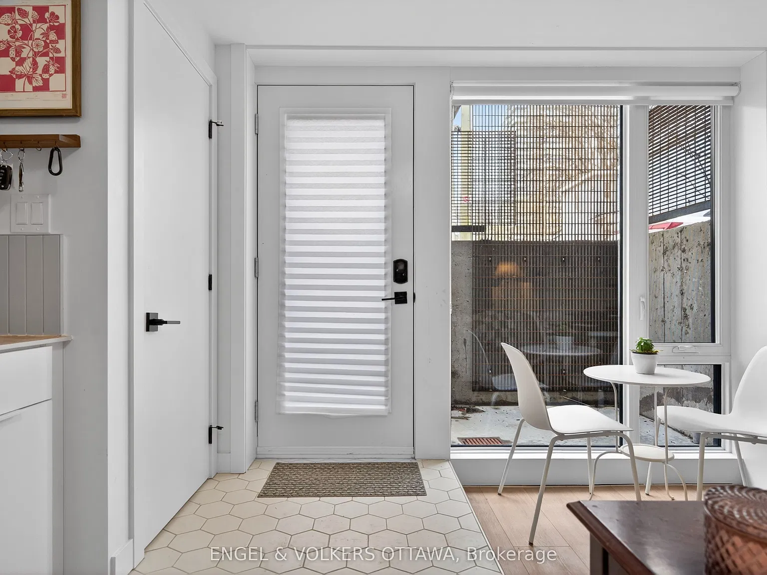 1 bed, $1,600 — Photo 2