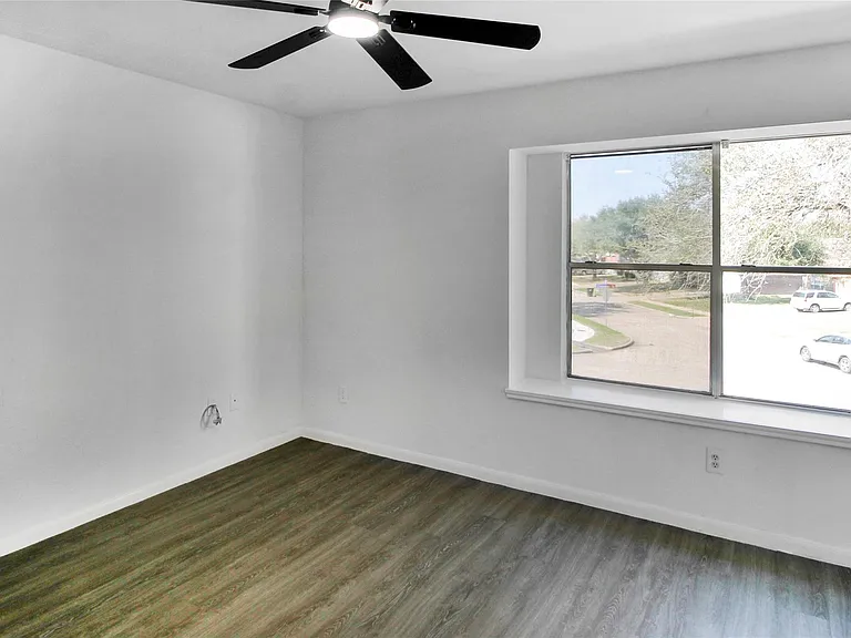 511 Chaseway Dr — Photo 20