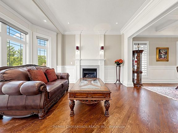 2nd image of 351 Patricia Ave