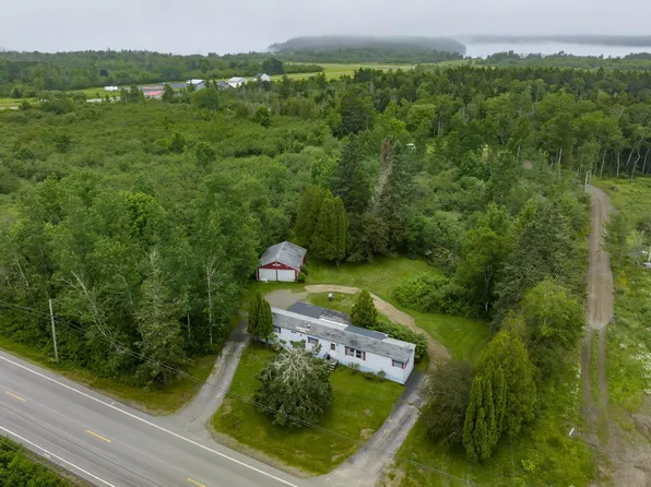 134 County Road, Eastport, ME 04631