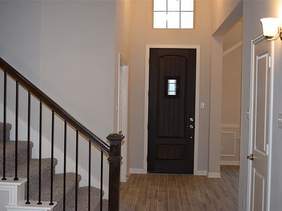 3rd image of 1720 Sagewood Dr