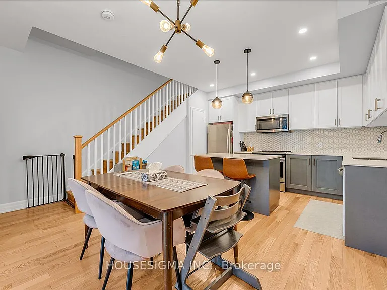 1190 Cawthra Rd #606 — Photo 9