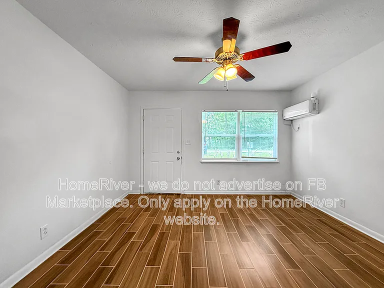 5745 Antoinette Ln — Photo 8