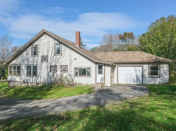 99 N North Deer Isle Road, Deer Isle, ME 04627