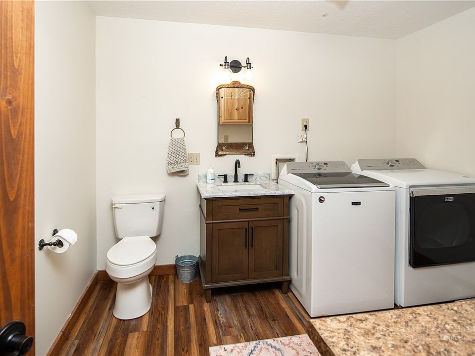31st image of 380 Aldridge Road