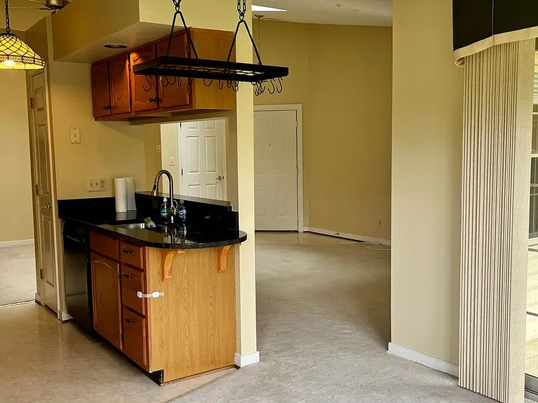 1717 Landmark Dr #3C — Photo 12