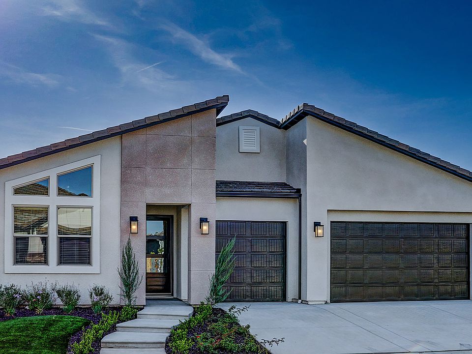 Bella Contemporary Exterior