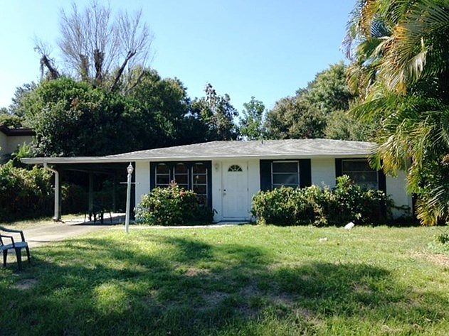 2nd image of 3304 Belmont Blvd