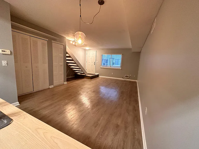 770 Eastbrooke Ln #770 — Photo 4