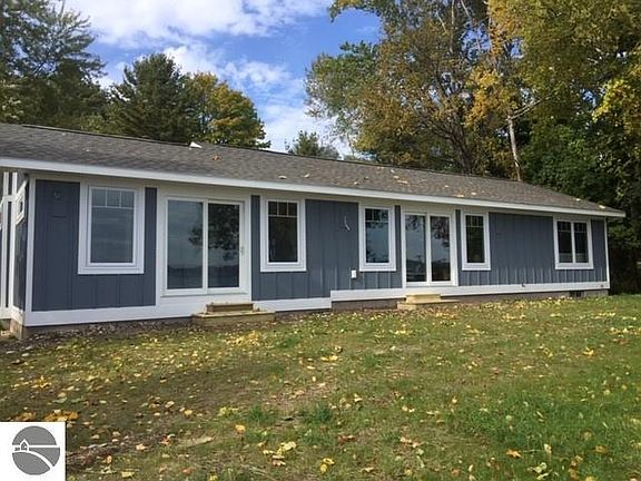3rd image of 12255 SW Torch Lake Dr