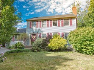 3 Pond Hill Rd, Amesbury, MA 01913
