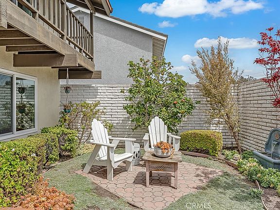 3rd image of 6901 Spickard Dr