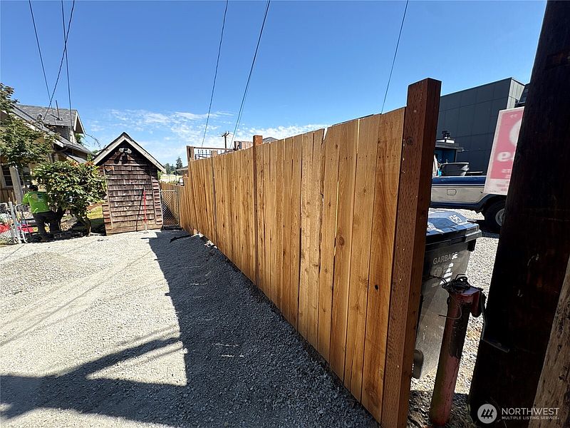 3rd image of 139 NW 85th Street